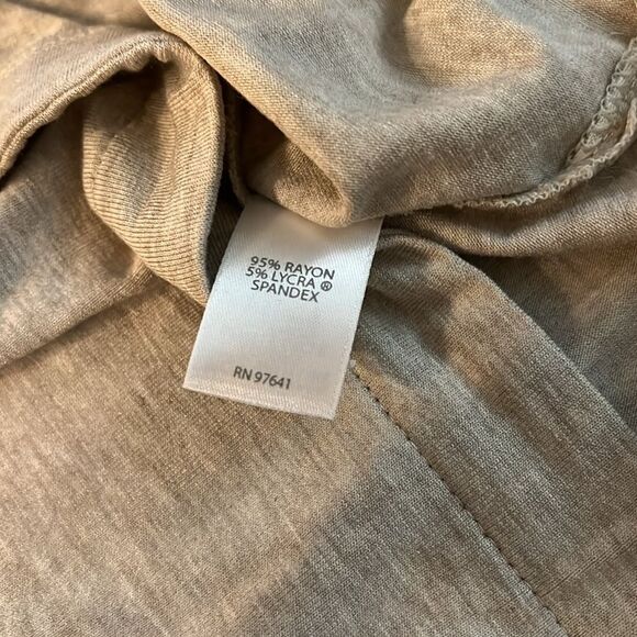 NWT J.Jill Wearever Long Layering Tank - Picture 6 of 6